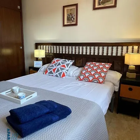 Apartbeach Cye 3 Junto Playa Climatizado Y Parquing La Pineda