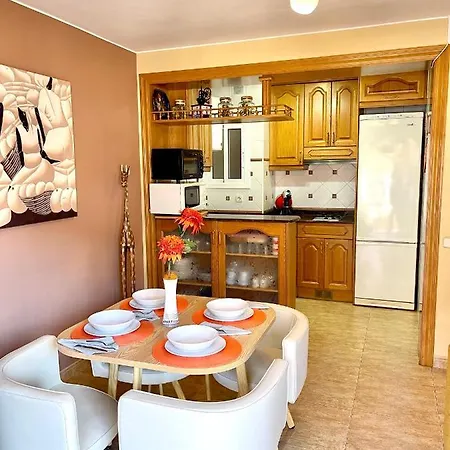 Apartbeach Cye 3 Junto Playa Climatizado Y Parquing * La Pineda