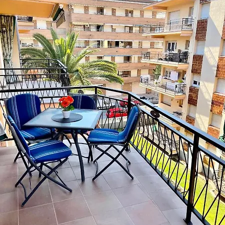 Apartbeach Cye 3 Junto Playa Climatizado Y Parquing Apartment La Pineda