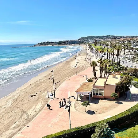 Apartbeach Cye 3 Junto Playa Climatizado Y Parquing